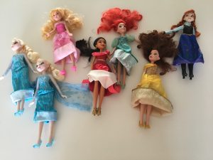 Princess-Dolls-Mom-Hack